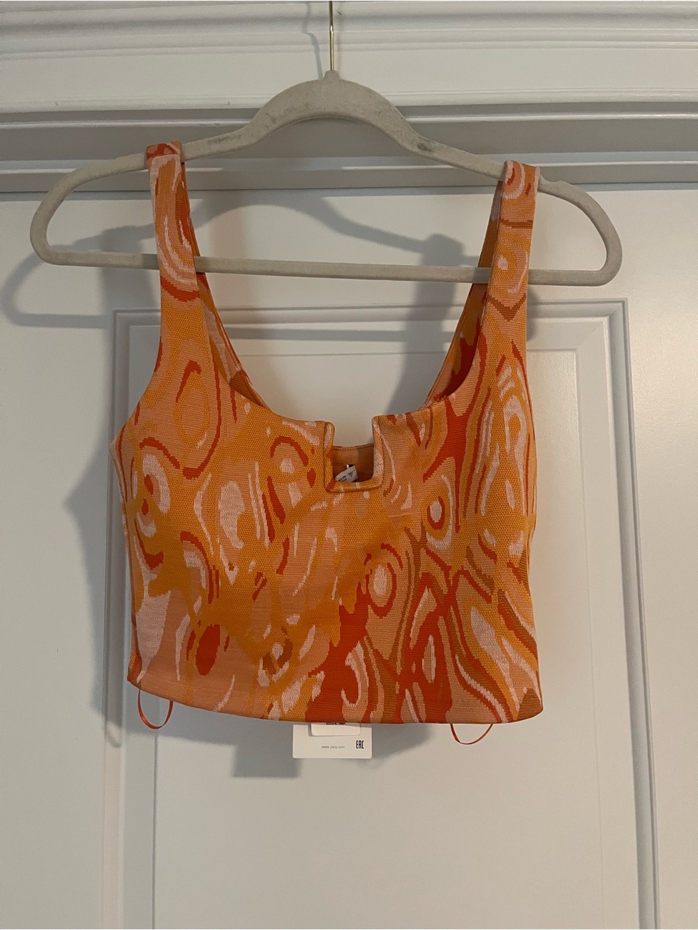 Sleeveless Orange Patterned Crop Top